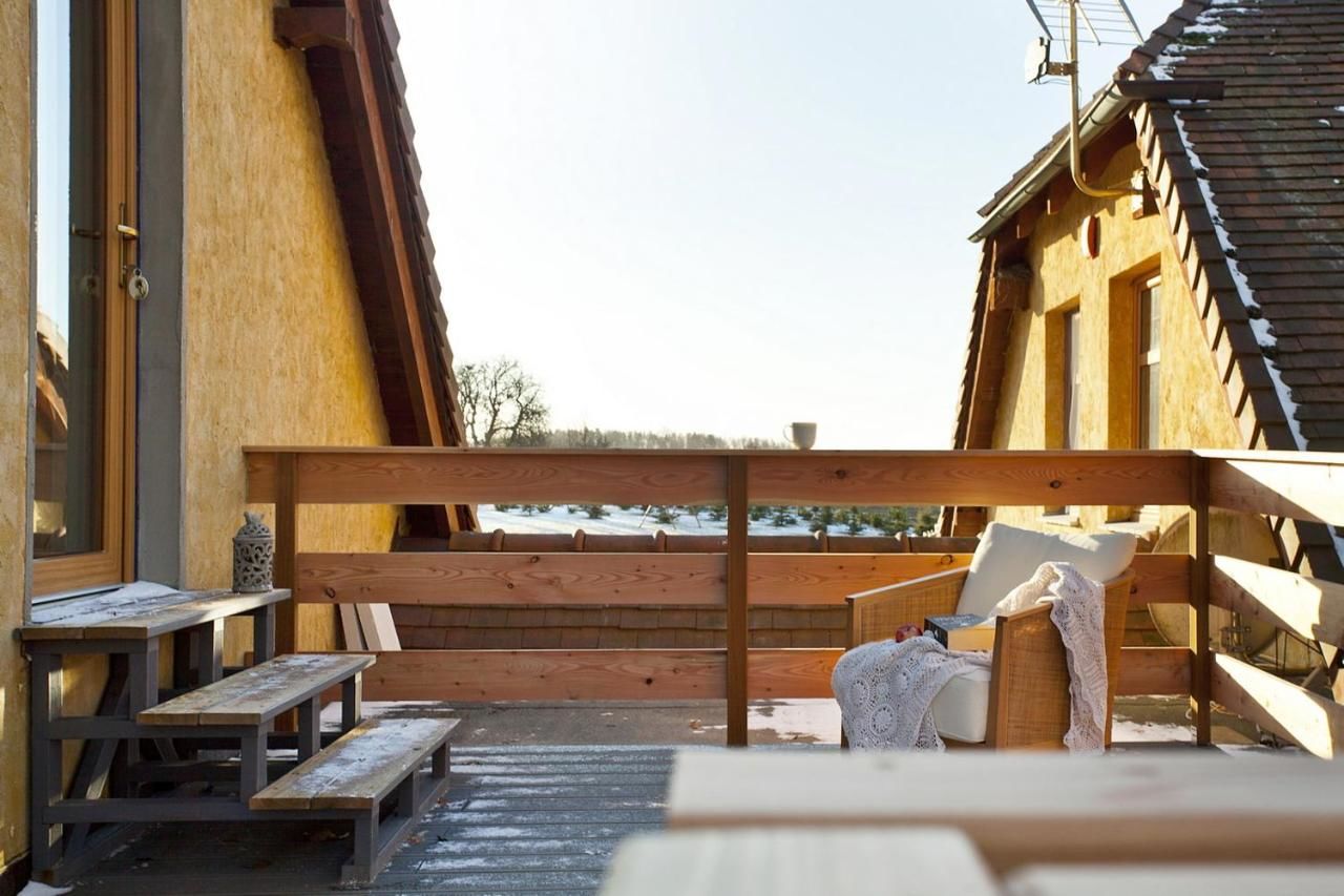 Отели типа «постель и завтрак» Kashubian Lodge & SPA Пшивидз-6