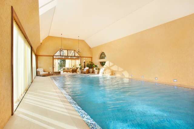 Отели типа «постель и завтрак» Kashubian Lodge & SPA Пшивидз-24