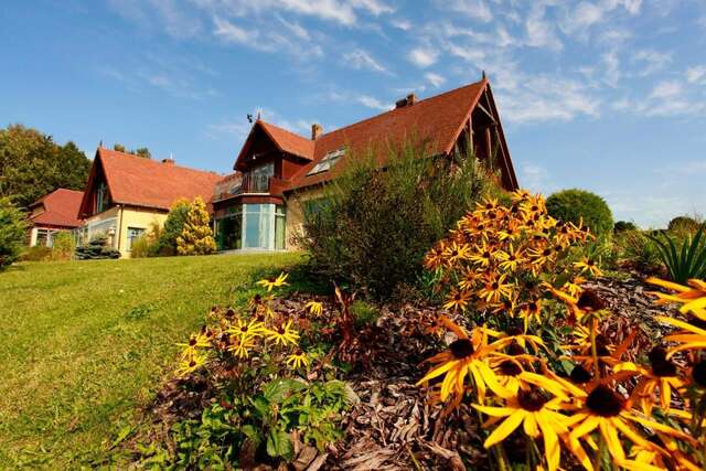 Отели типа «постель и завтрак» Kashubian Lodge & SPA Пшивидз-30